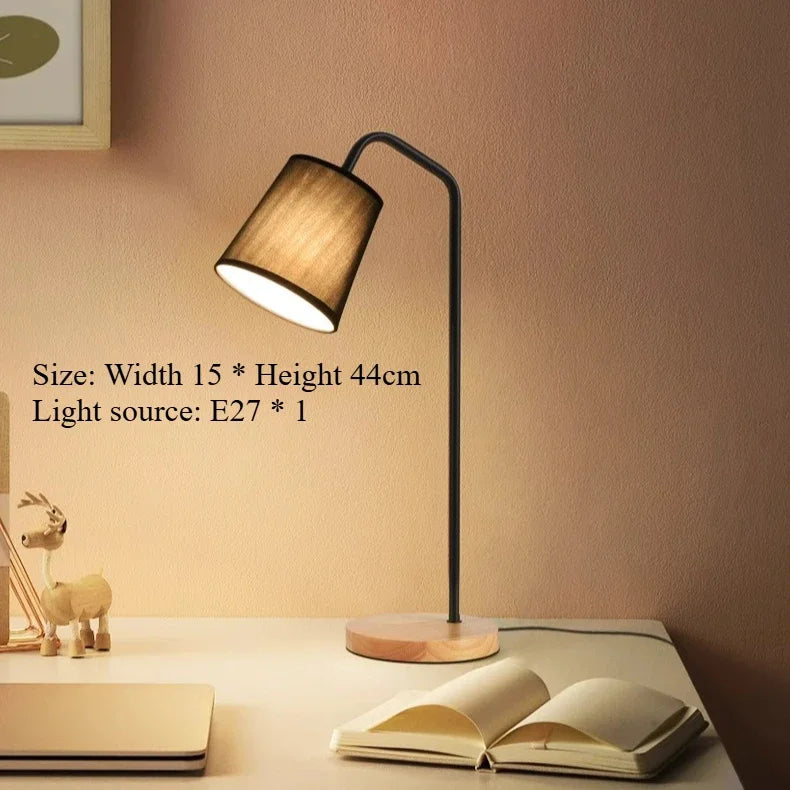 Nordic E27 LED Wooden Desk Lamps Vintage Black White Iron Table Lights Rod Countryside Style Bedside Reading Table Lighting